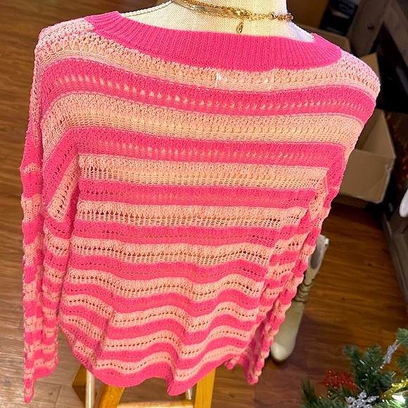 ☃️BOGO50%☃️ 🆕🩷FIRST LOVE: Striped Pink Crochet Sweater MEDIUM - Picture 4 of 5